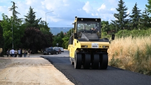 Kartepe’de Asfalt Mesaisi Aralıksız Sürüyor