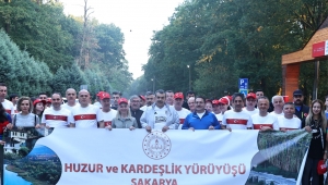 Millî Eğitim Bakanı “Aynı Yolda, Aynı Umutla” Huzur ve Kardeşlik Yürüyüşü'ne Katıldı