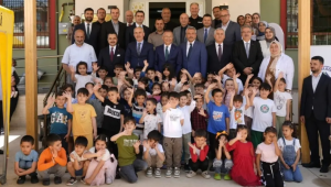 Rize’den deprem bölgesine anlamlı ziyaret: Nurdağı’na gönül köprüsü