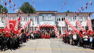 Sakarya’da 2025-2026 Eğitim Öğretim Yılı Karne Sevinciyle Tamamlandı