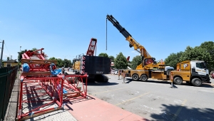 Sakarya’da tarihi gün: Dev vinçlerin kurulumu başladı