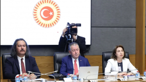 TİMBİR Akademik Kurul Başkanı Prof. Dr. Kamer’den TBMM’de dijital güvenlik sunumu: “Çocukların dijital güvenliği artırılmalı”