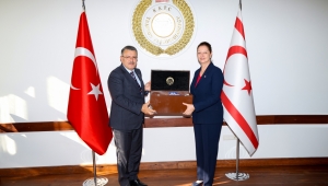 BAŞKAN GENÇ'TEN KKTC BAŞKONSOLOSU DEMİREL'E ZİYARET