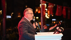 BAŞKAN GENÇ: “TRABZON, 15 TEMMUZ GECESİ DEMOKRASİYE SAHİP ÇIKTI”