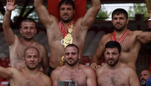 Başpehlivan Recep Kara er meydanlarına veda ediyor