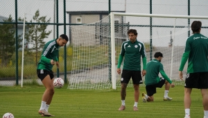 Çaykur Rizespor, Erzurum Kampında Günün İlk Antrenmanını Gerçekleştirdi