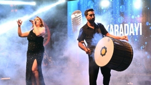 ELİF KARADAYI, EREĞLİLİLERİ COŞTURDU 