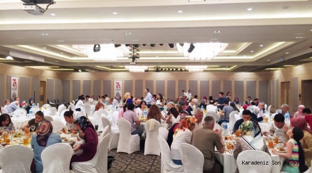 7/A YAPI MARKET AİLESİ İFTARDA BULUŞTU