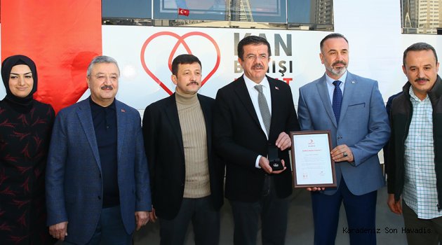 AK Parti Genel Başkan Yardımcısı Dağ'dan, Türk Kızılayı'na kan bağışı...