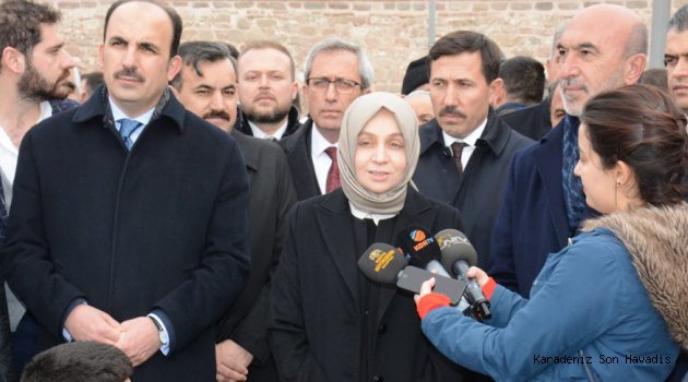  "Aslolan gönüllere girmektir"