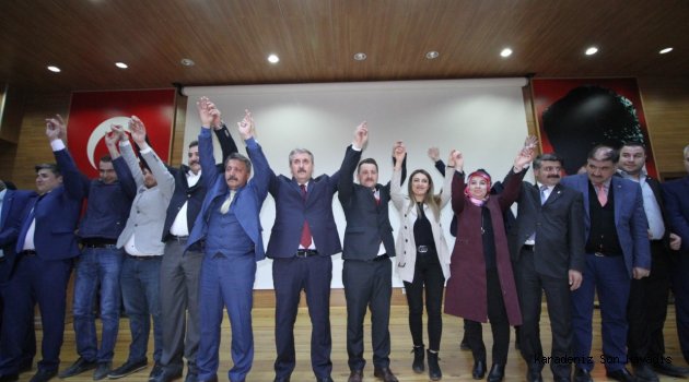 AYYILDIZ HOCA'YA DESTİCİ'DEN TAM DESTEK