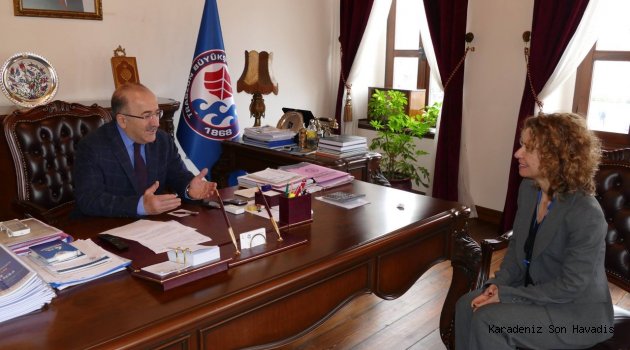 Başkan Gümrükçüoğlu, Başkonsolos Soultanopoulou'yu kabul etti