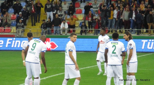 ÇAYKUR RİZESPOR 3 AKHİSAR BELEDİSPOR 1