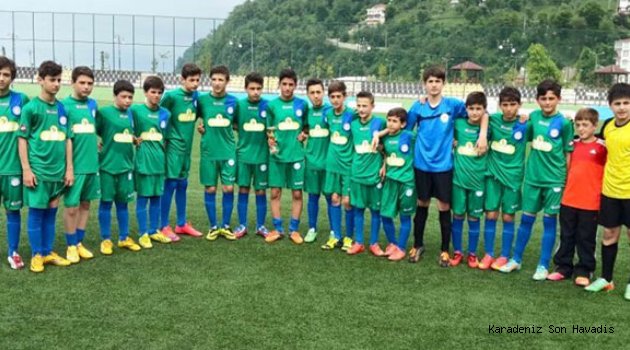 ÇAYKURSPOR’UN Ç.RİZESPOR’LA ALT YAPI İŞBİRLİĞİNDE GÜZEL GELİŞMELER