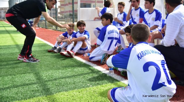 “Geleceğin Futbolcuları Karasu’da Yetişecek”