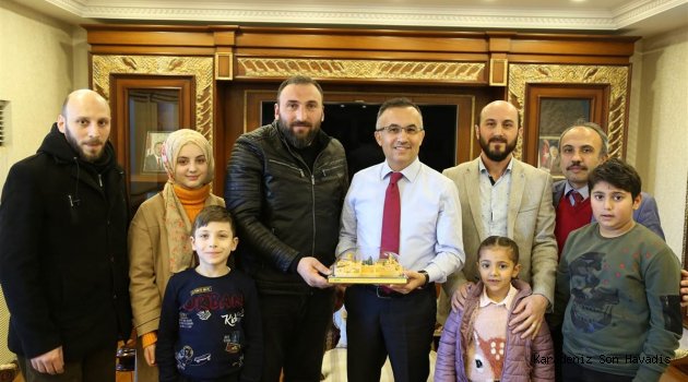 İHH’DAN VALİ ÇEBER’E ZİYARET