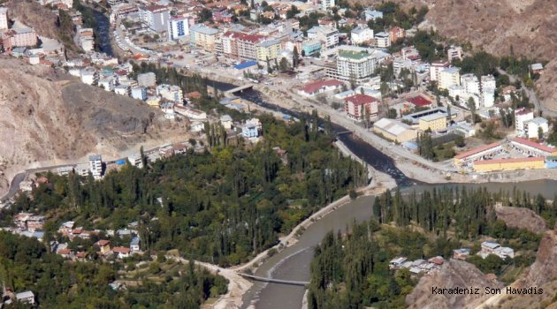 İLÇE YERİ DEĞİŞECEK OLAN YUSUFELİ’NİN NÜFUSU AZALDI