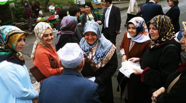 KADIN ve GENÇLİK KOLLARI ÇALMADIK KAPI BIRAKMIYOR !