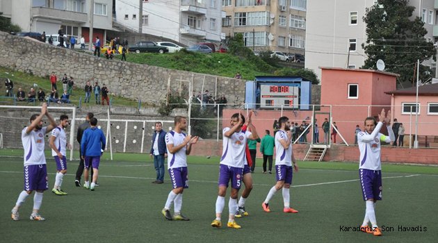 Karadeniz Ereğli Belediye Spor:1 Levent Spor: 3