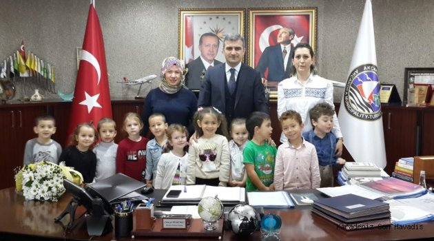 Minik Öğrencilerden Başkan Cüneyt Yemenici’ye ziyaret