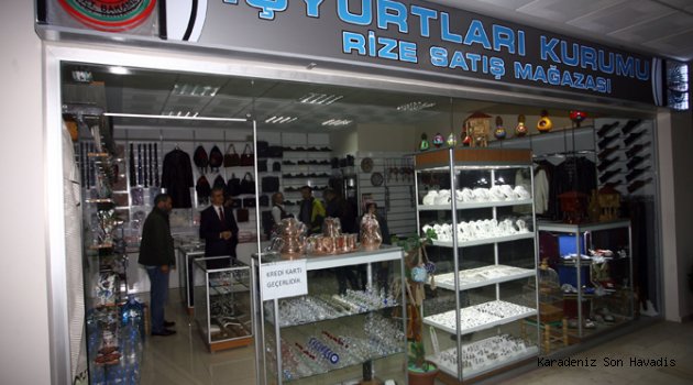 Rize Adalet Sarayı İşYurdu Satış Mağazasına İlgi Sürüyor