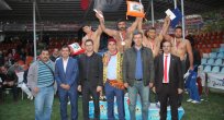 68. GELENEKSEL YUSUFELİ KARAKUCAK GÜREŞLERİ SONA ERDİ