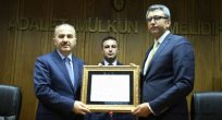 RİZE BELEDİYE BAŞKANI RAHMİ METİN, GÖREVİ DEVRALDI