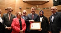 Başkan Palancıoğlu ve Belediye Meclis üyeleri mazbatalarını aldı