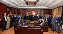 Karasu Belediye Başkanı Sarı’ya Muhtarlardan Ziyareti