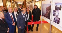 Başkan Gümrükçüoğlu fotoğraf sergisinin açılışını gerçekleştirdi