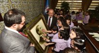 Başkan Gümrükçüoğlu, ilkokul öğrencilerini ağırladı