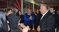 BİN KİŞİYLE, COŞKUYLA KARŞILANDI…