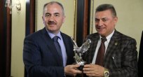 Çaykur Rizespor' dan Başkan Metin'e Hayırlı Olsun Ziyareti