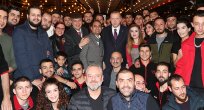 Cumhurbaşkanı Erdoğan, Antalya'da bir kafede vatandaşlarla sohbet etti