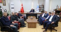 Hacılar Belediye Başkanı Bilal Özdoğan’a hayırlı olsun ziyaretleri devam ediyor.