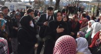 Kaya, halası Ümmuhan Sayan'ın cenaze törenine katıldı