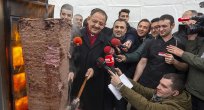 Özhaseki, "Ankara Döneri" dağıttı