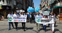 Vali Kemal Çeber Otizm Farkındalık Yürüyüşüne Katıldı