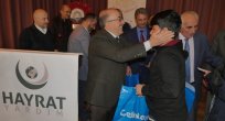 Yetim öğrencilere karne hediyesi...