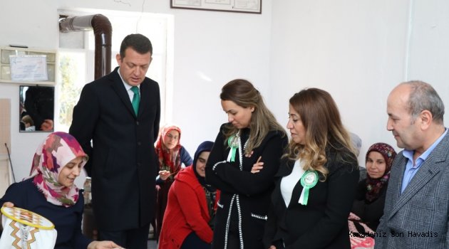 Ürkmezer' den, Turistik ve Hediyelik Eşya Yapım Kursunu Ziyaret