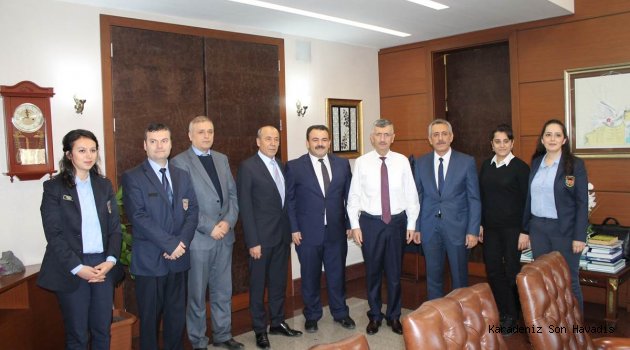 VALİ ERDOĞAN BEKTAŞ’A ZİYARET