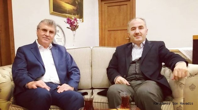 YÜCE VE METİN BİRBİRLERİNE BAŞARILAR DİLEDİLER