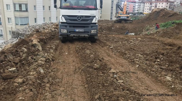 Zafonoz Caddesi’nde imar yolu yapılıyor